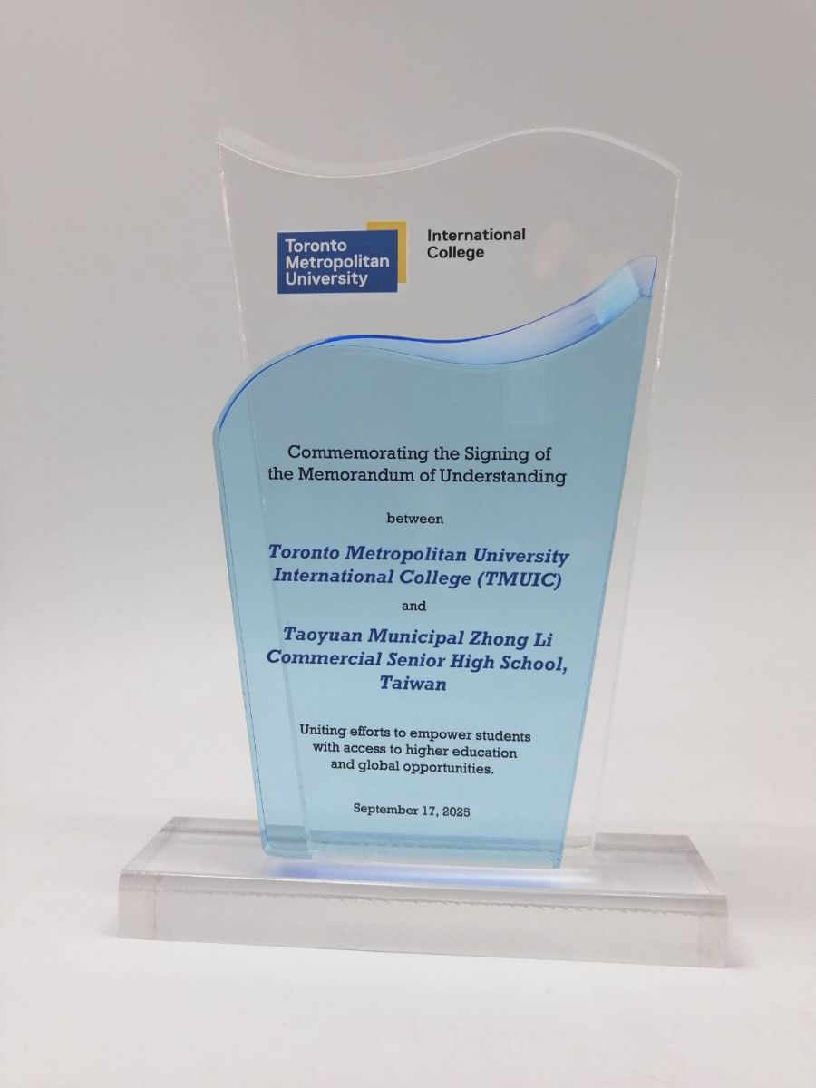 壓克力獎牌-多倫多都會大學紀念獎牌-大新禮品製作